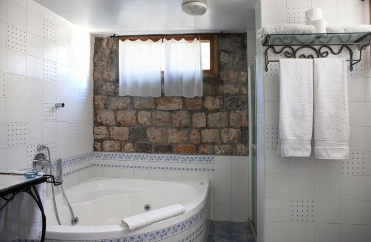 Villa Galilee Magic Mansion à Rosh Pina Extérieur photo